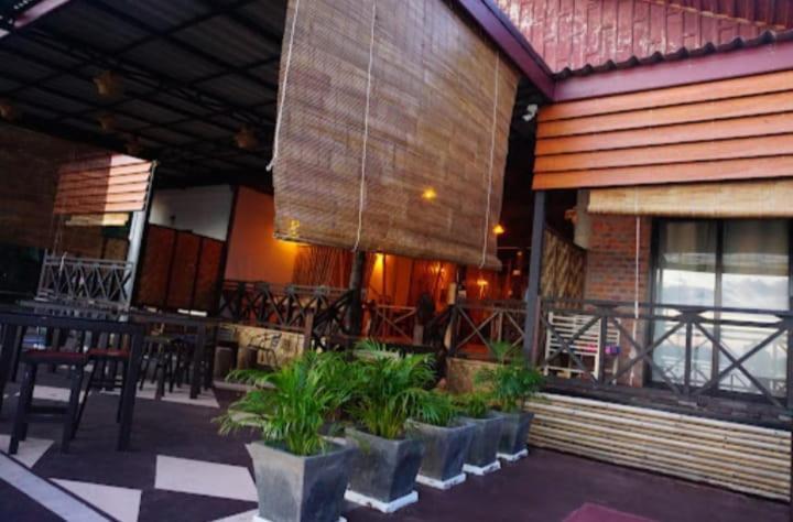 Villa Sala Vanna Szavannakhet Kültér fotó
